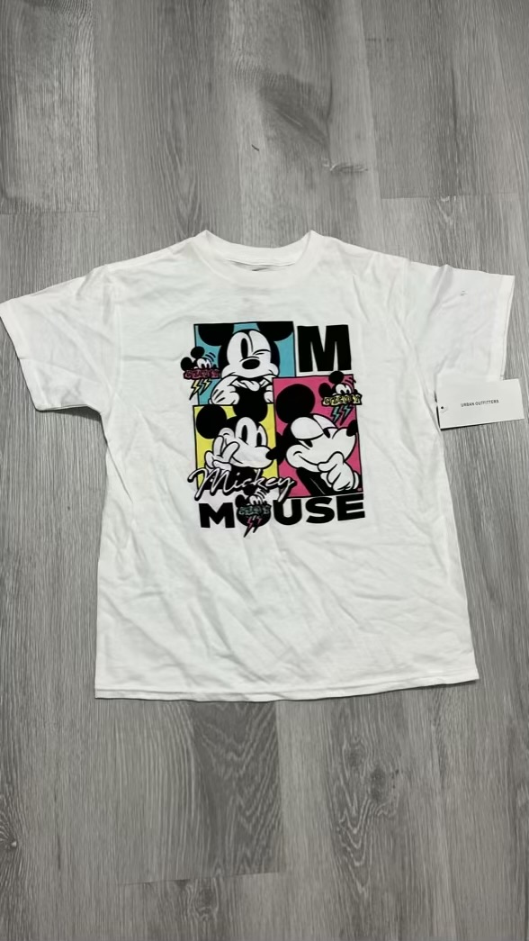 Camiseta Mickey Mouse retro