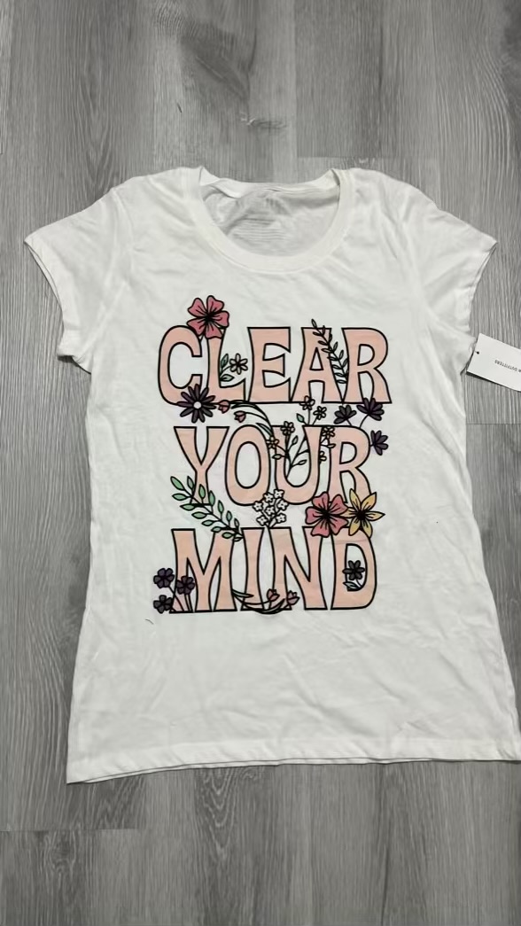 Camiseta con mensaje