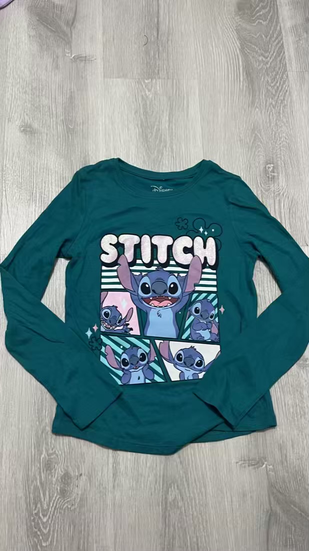 Camiseta mangas largas Stitch con brillo