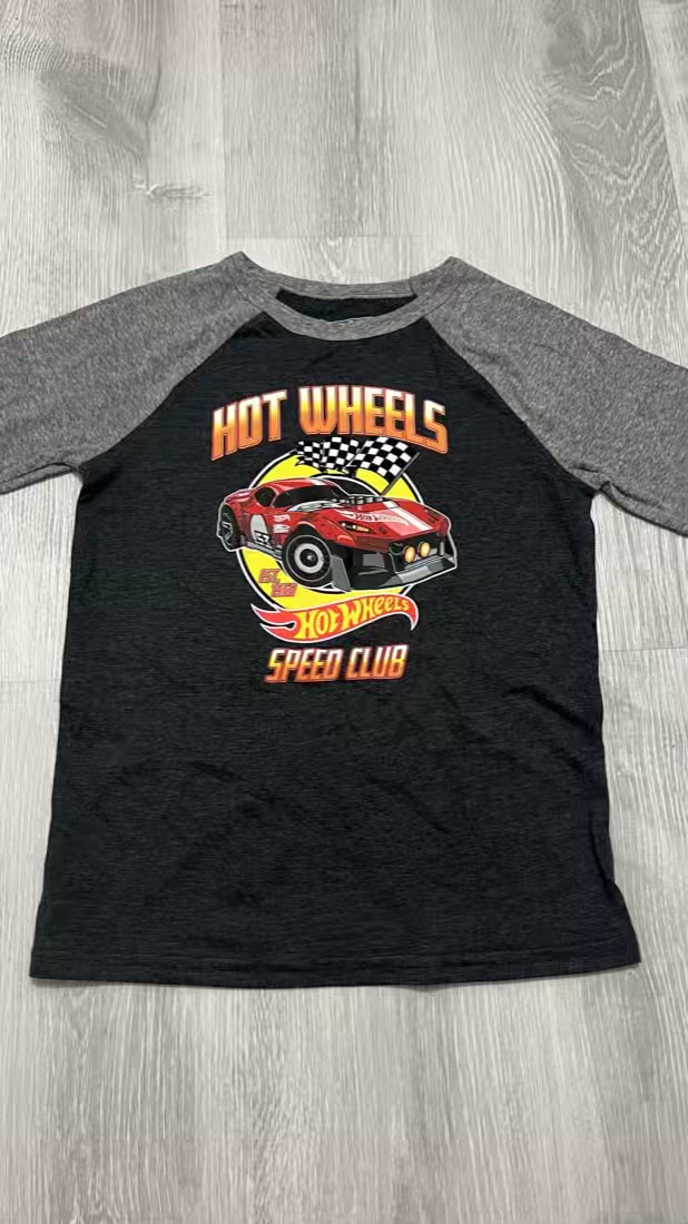 Camiseta Carros Hot wheels gris