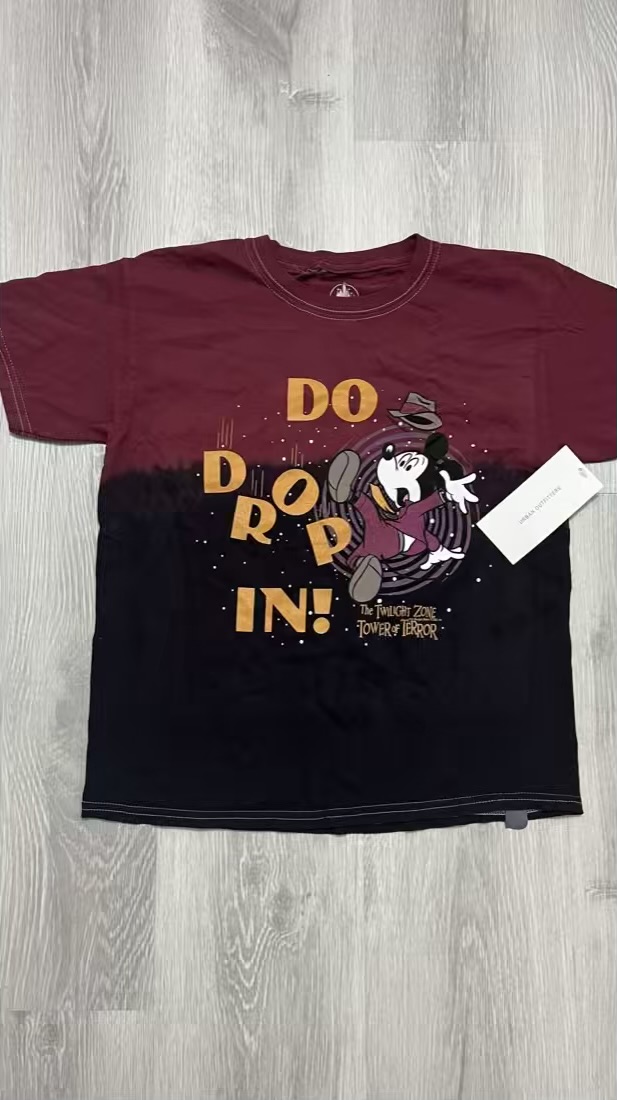 Camiseta Mickey roja y negra