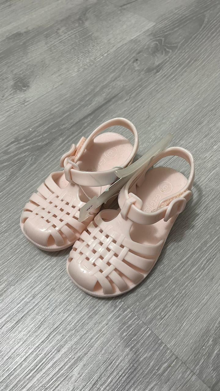 Sandalias tipo Melissa